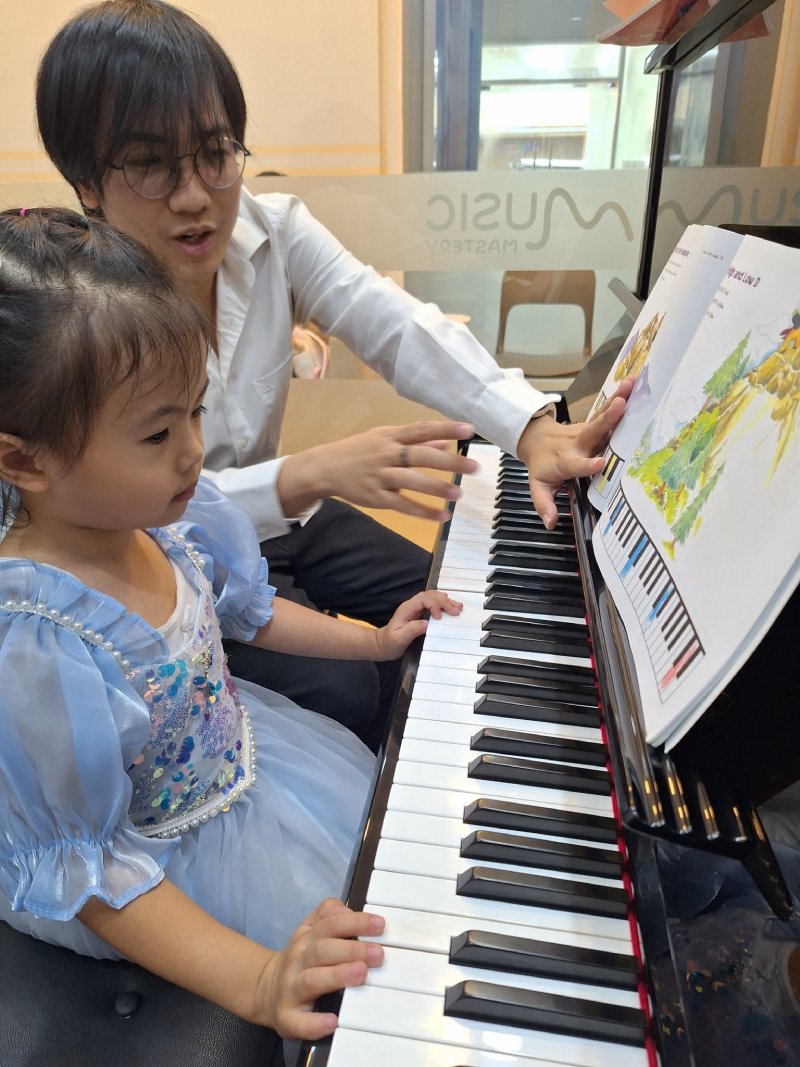 music-mastery-teacher-student-3